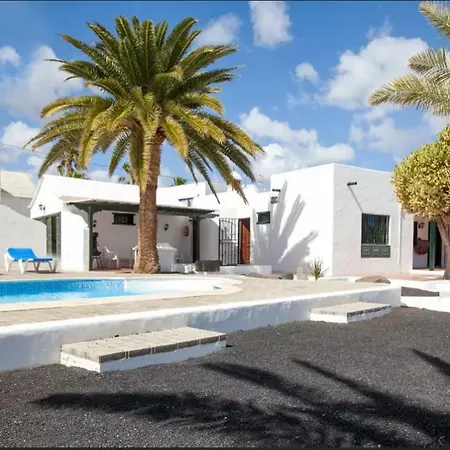 Villa Ramirez *