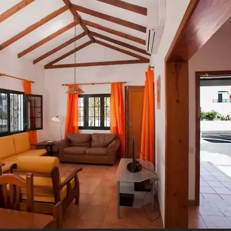 Villa Ramirez